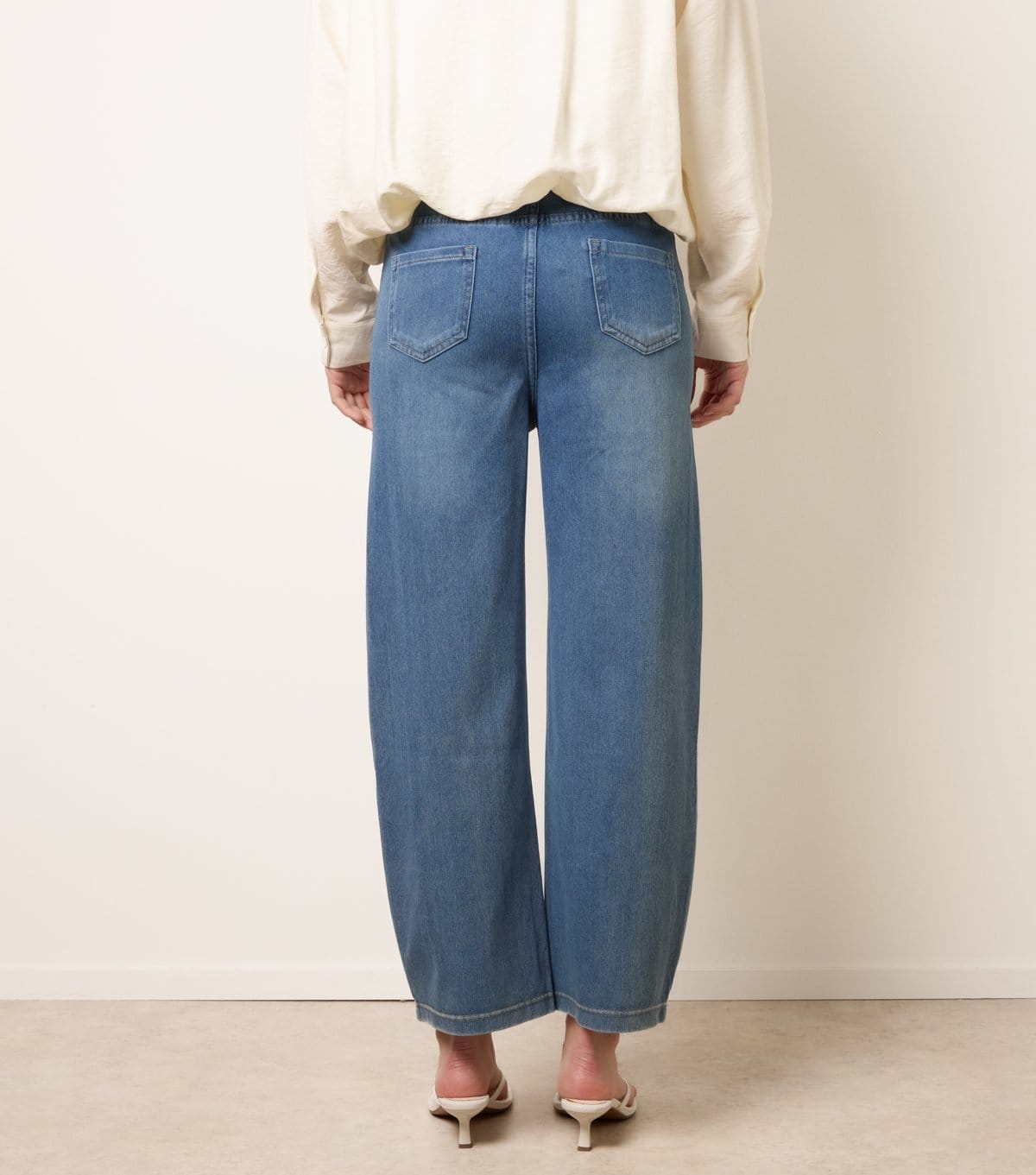 Blue Vanilla Women's Light Blue Seam Detail Wide Leg Jeans Blue Vanilla New Look - 4