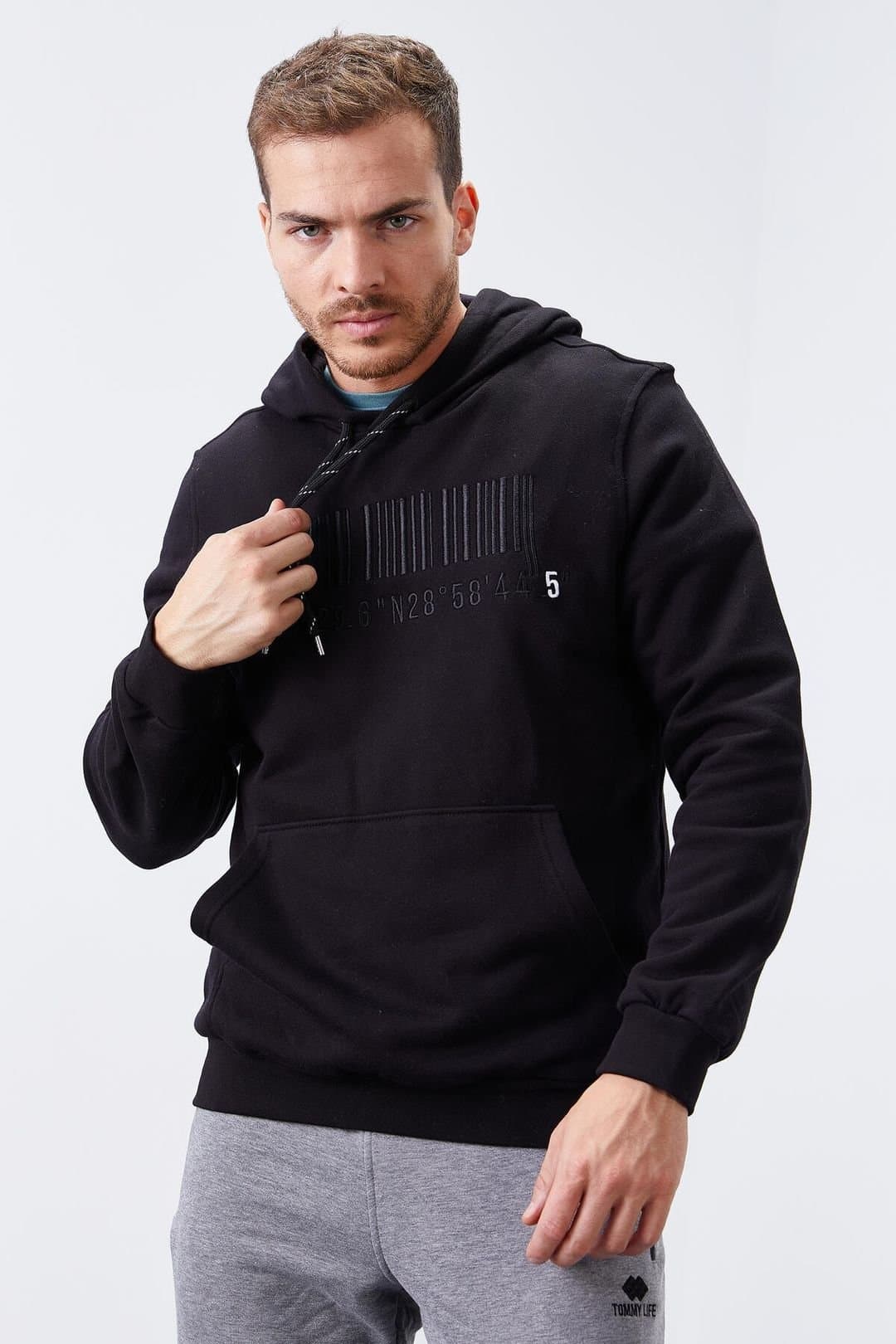 Tommy Life Tommy Life Men's Printed Hooded Sweatshirt in Black