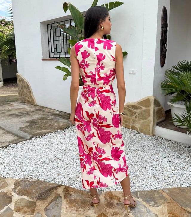 AX Paris Women's Pink Floral Print Gathered Midi Dress AX Paris New Look - 3