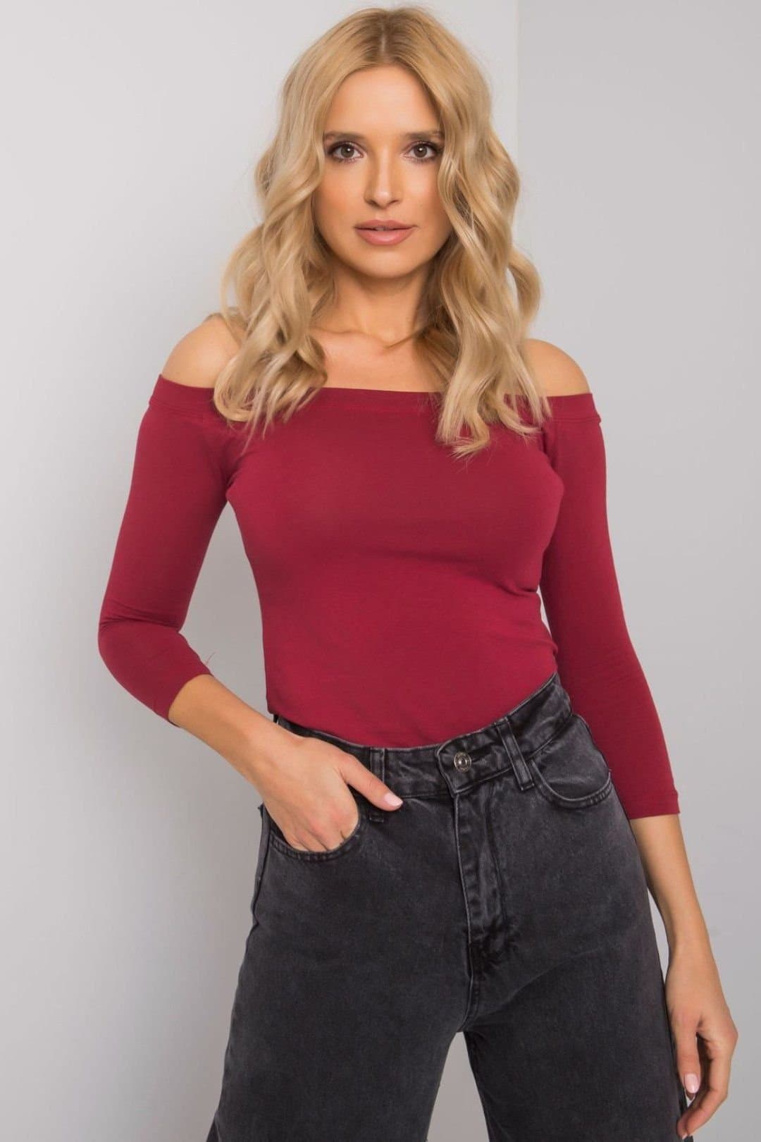 Love Lace Love Lace Women's Straight Cut Spanish Shoulder Blouse in Red