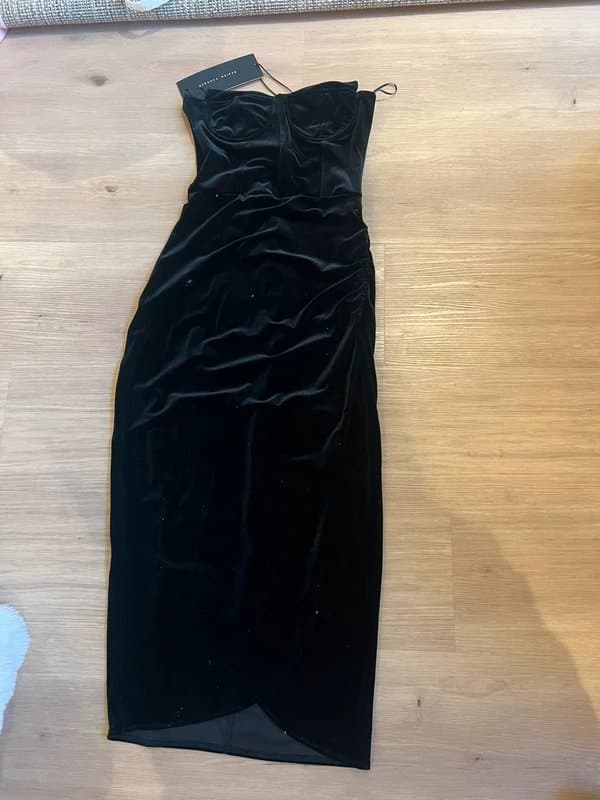 Bershka Bershka black velvet dress brand new