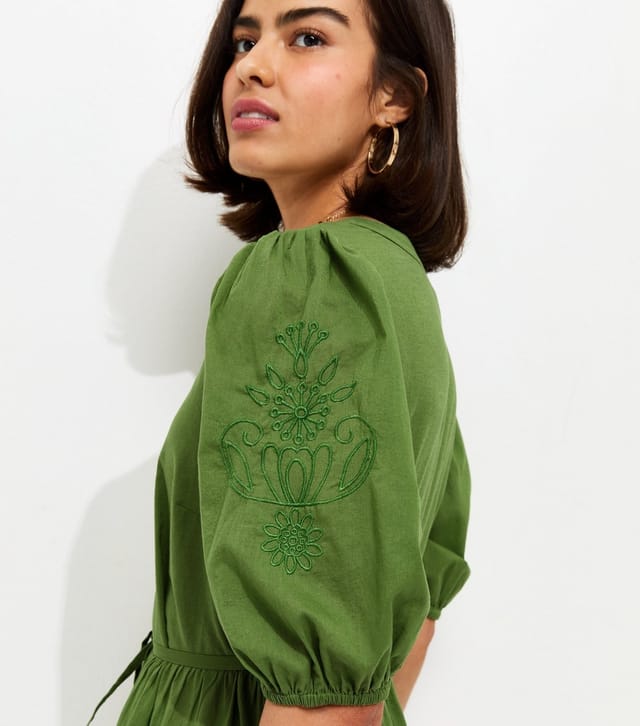 New Look Women's Bright Green Embroidered Smock Midi Dress New Look - 2