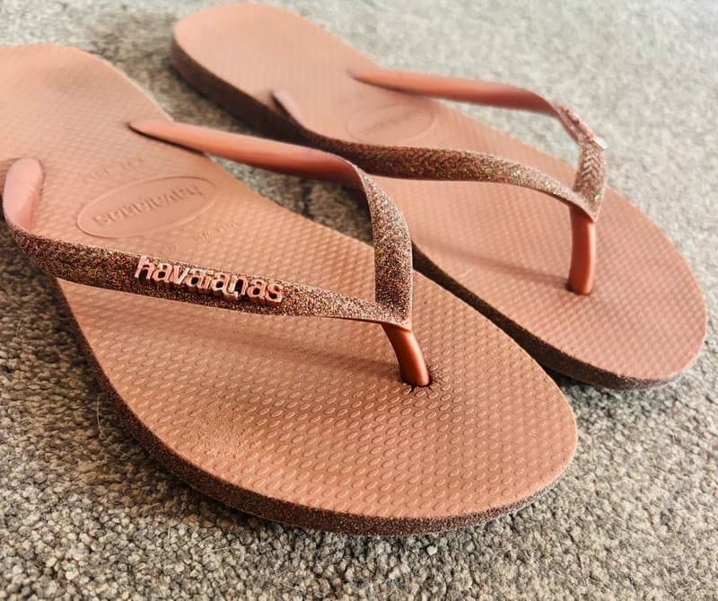 Havaianas Havaianas rose gold glitter sparkle sandals holiday wedding hen do party same day post