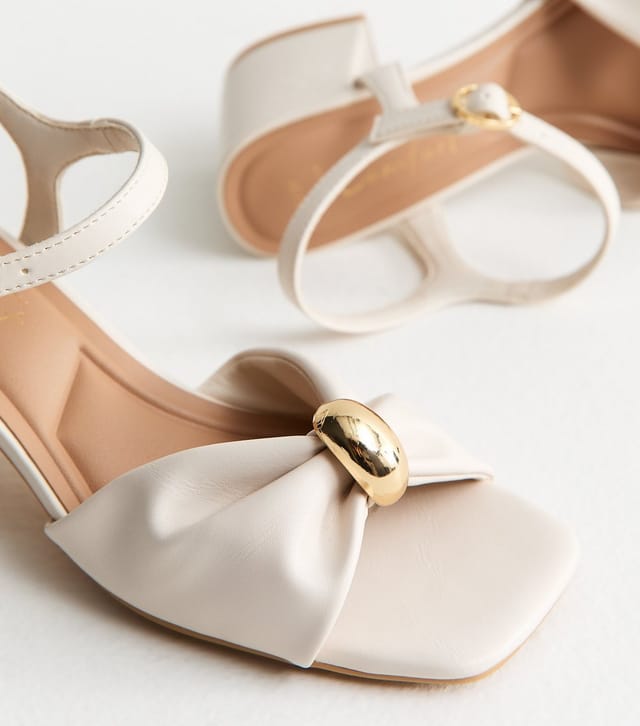New Look Women's Wide Fit Off White Faux Leather Metal Ring Block Heel Sandals Vegan New Look - 3