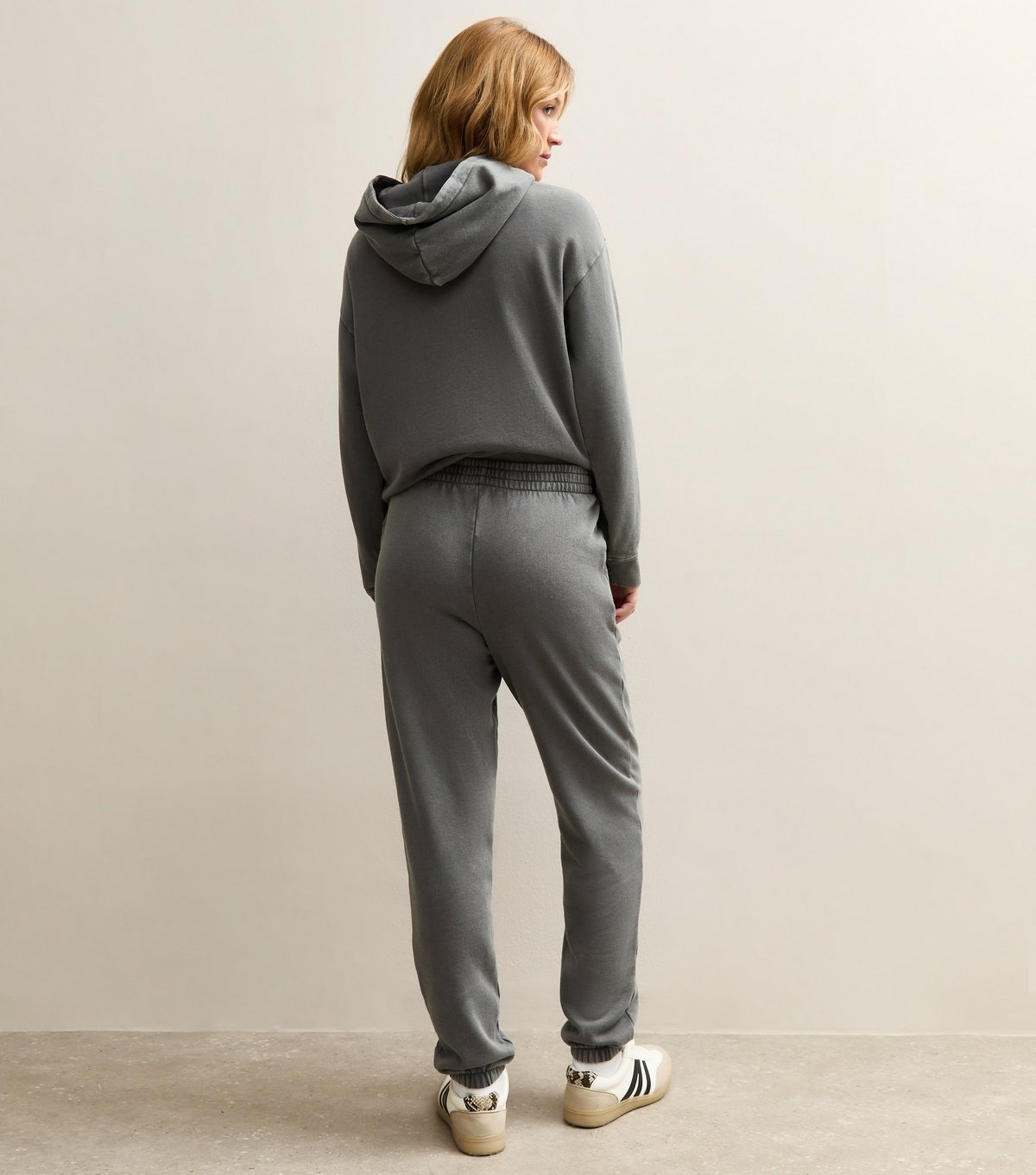 New Look Women's Dar Grey Tapered Joggers New Look - 4
