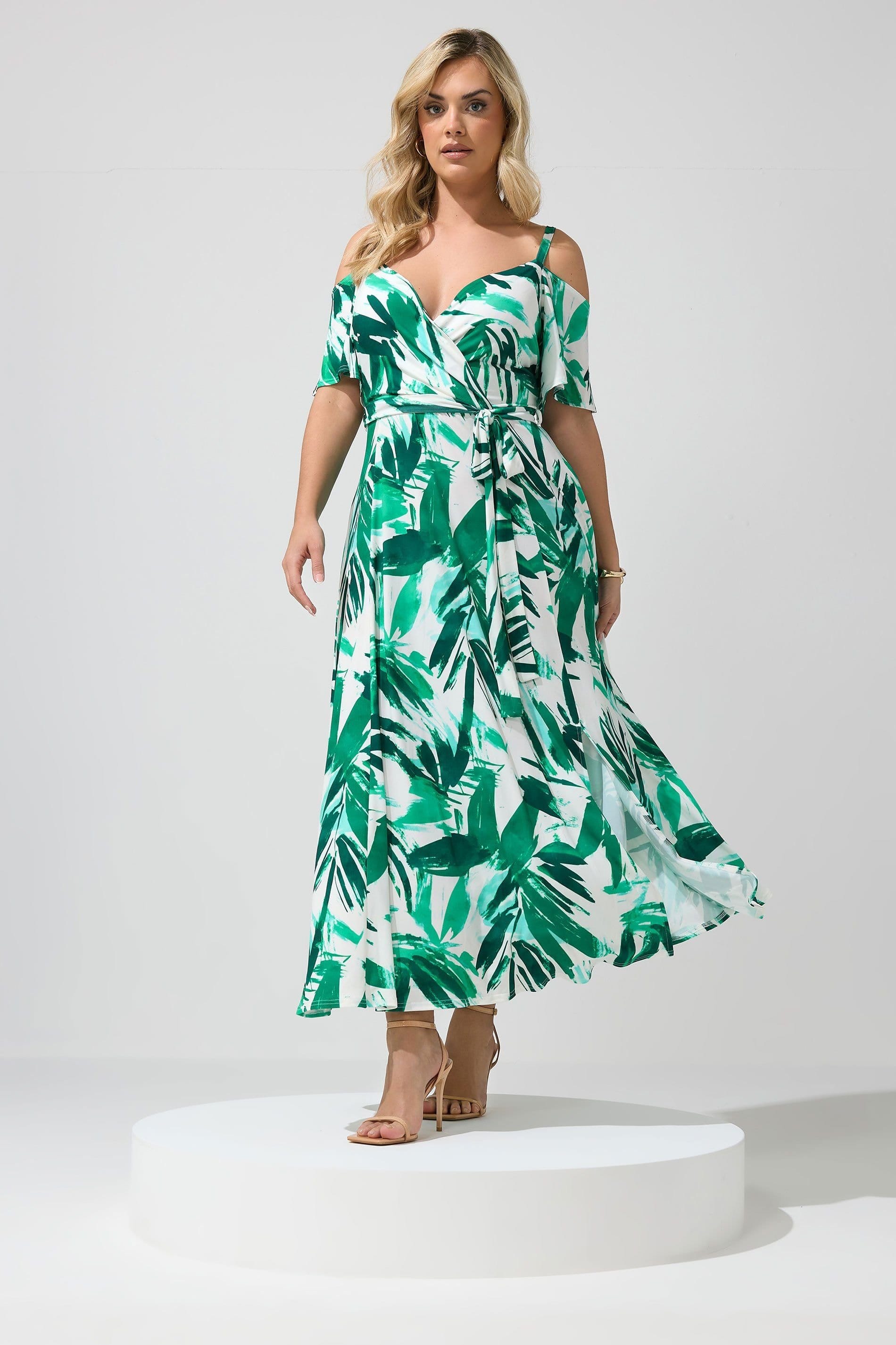 Yours Yours Women's Abstract Bardot Maxi Dress in Green - 4