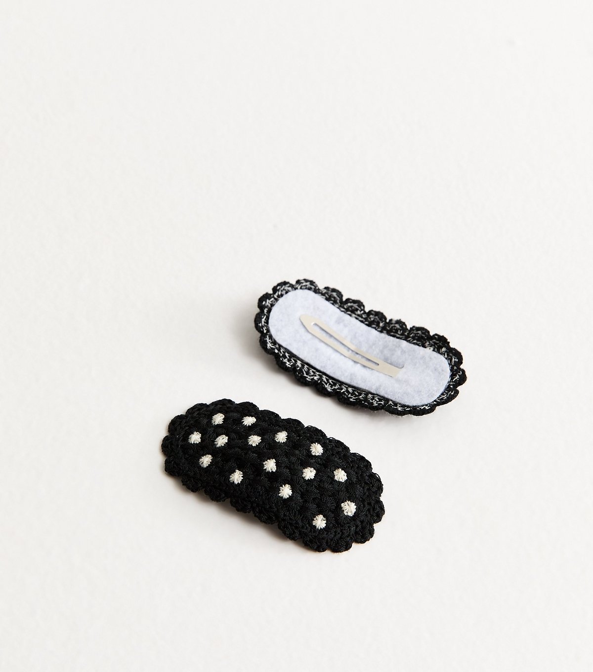 New Look Pack of 2 Black Polka Dot Slide Hair Clips New Look - 3