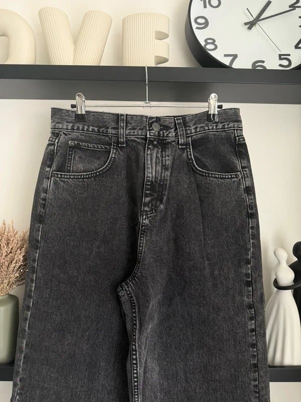 ASOS ASOS Design Loose Jeans – W25 L34 – Washed Black – Deep Turn-Up / Baggy Streetwear Denim – BNWT