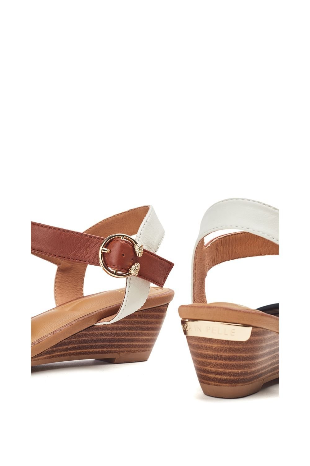 Moda In Pelle Moda In Pelle Women's 'Mayapple' Leather Wedges in Navy - 4