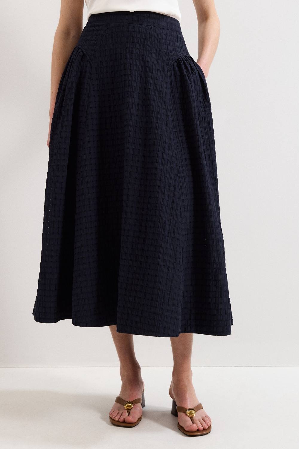 Phase Eight Phase Eight Women's Carey Textured Midi Skirt in Dark Navy - 4