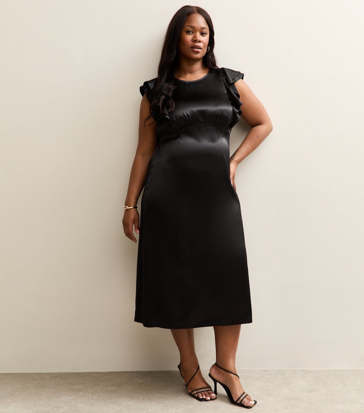 New Look Women's Plus Size Black Satin Ruffled Sleeve Midi Dress Curves New Look - 2