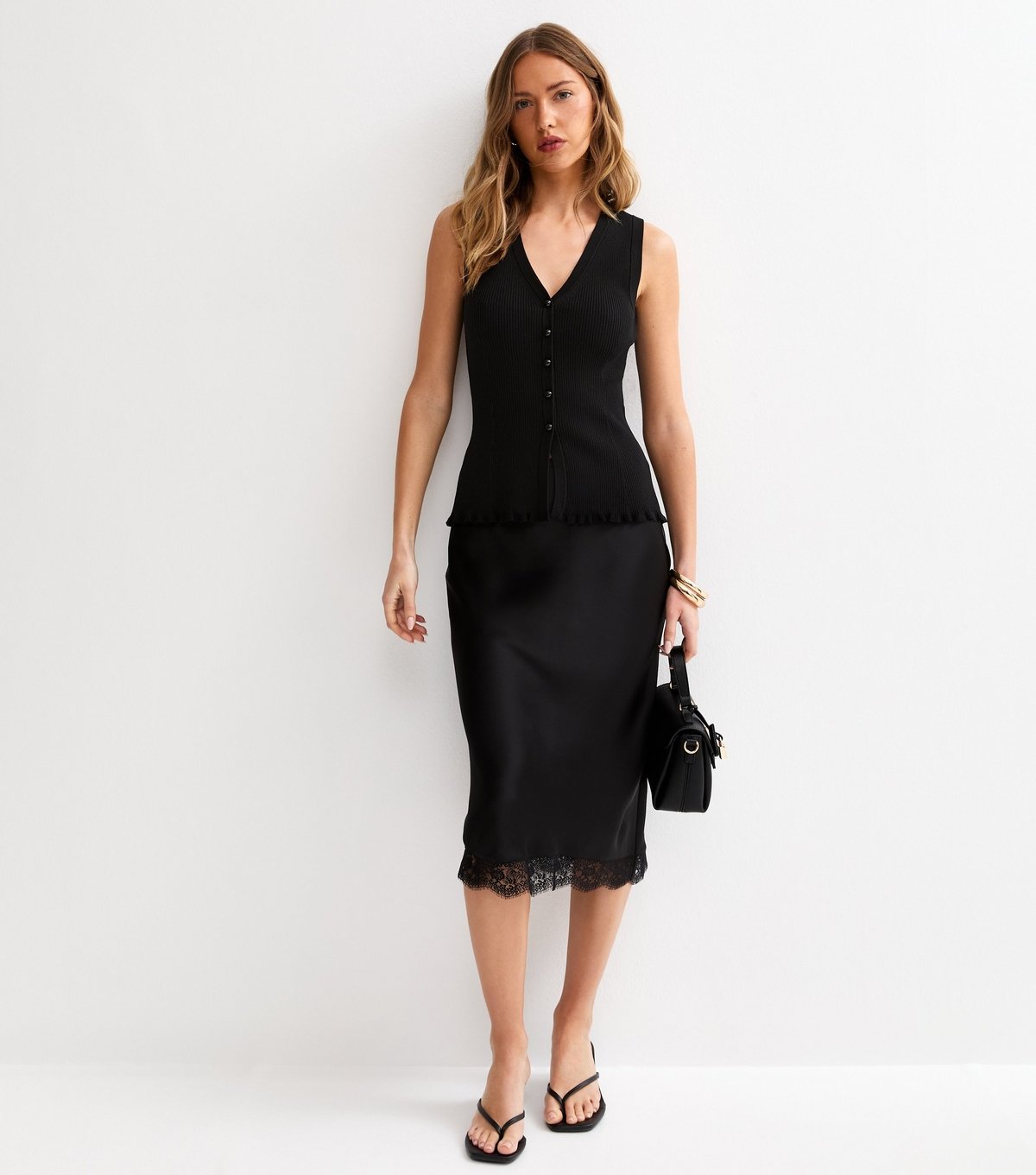 New Look Women's Black Lightweight Peplum V Neck Waistcoat New Look - 3