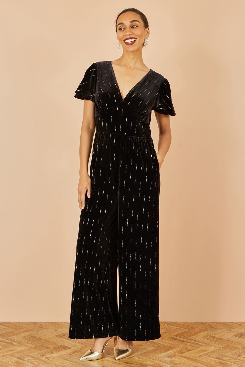 Yumi Yumi Women's Black Foil Print Velvet Jumpsuit - 4