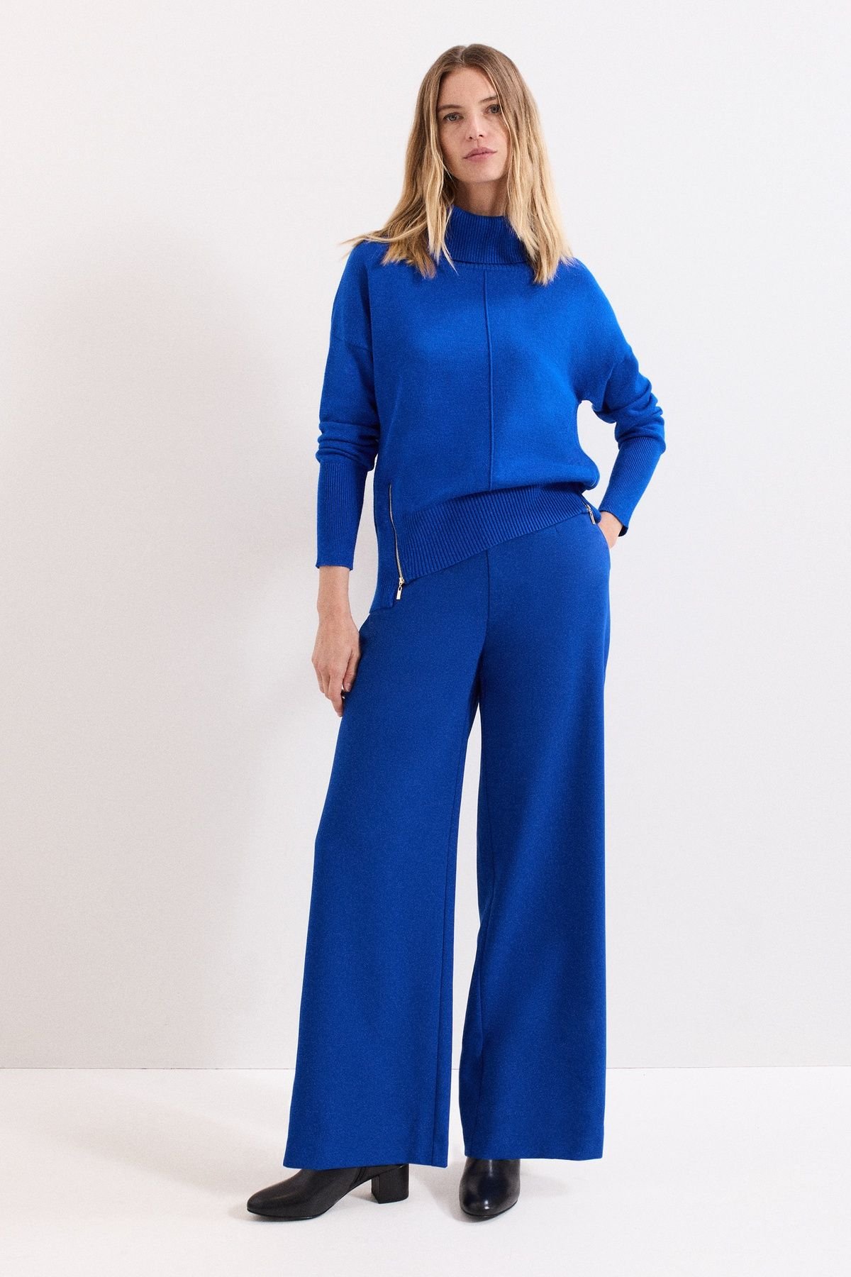 Phase Eight Phase Eight Women's Aubrie Full Length Trousers in Cobalt - 3