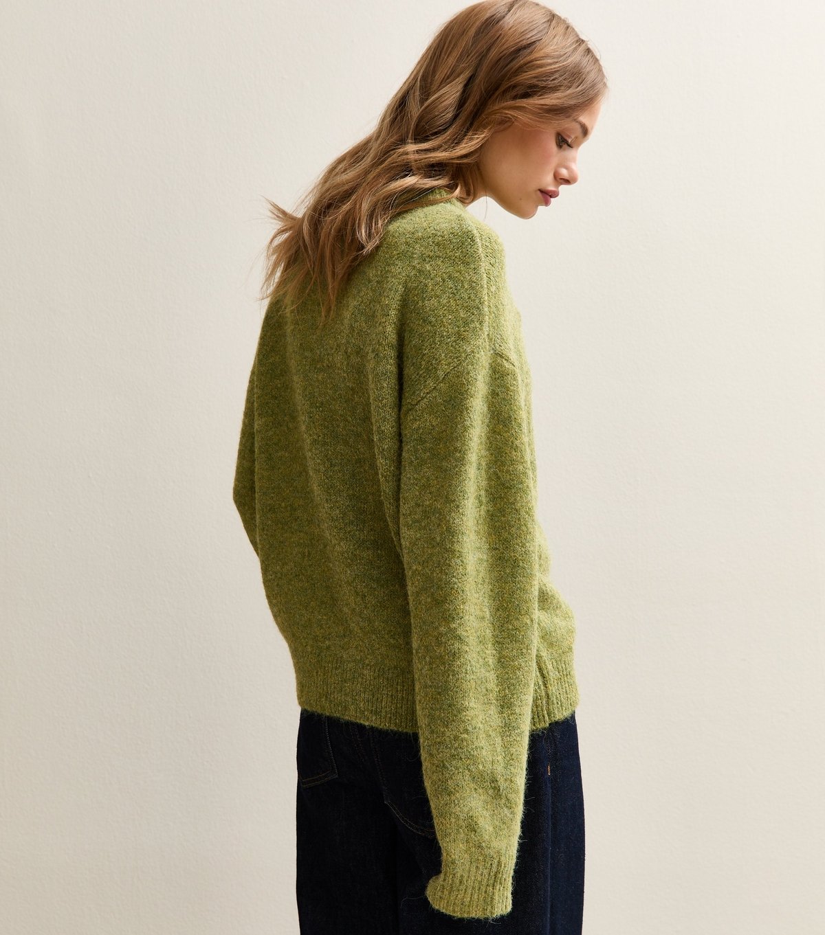 New Look Women's Mid Green Crew Neck Oversized Textured Knit Jumper New Look - 4