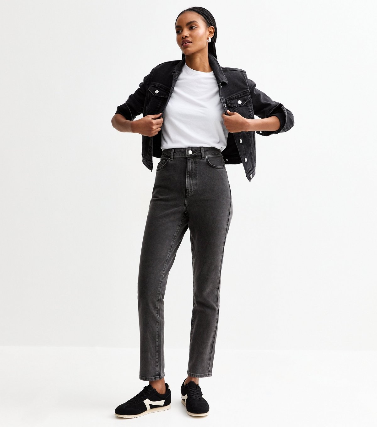 New Look Women's Tall Washed Black Hannah Straight Leg Jeans New Look - 1