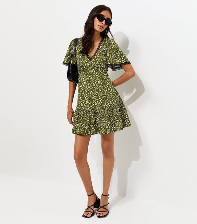 New Look Women's Green Ditsy Floral Lace Trim Mini Tea Dress New Look - 3