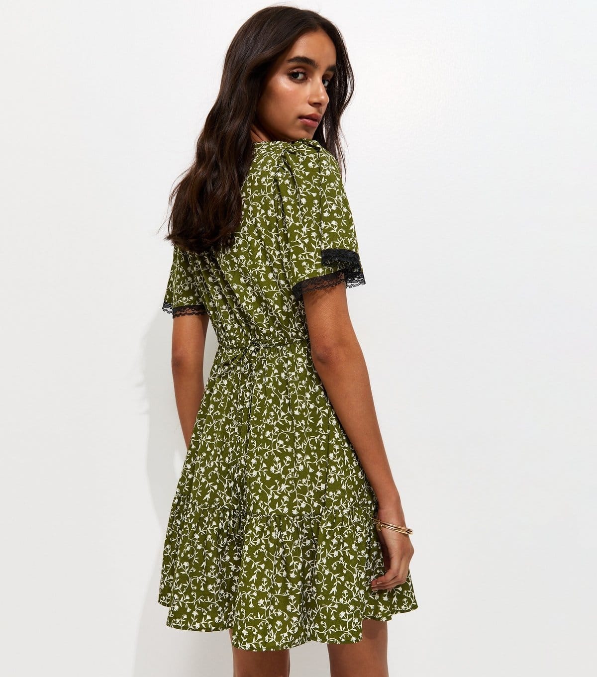 New Look Women's Green Ditsy Floral Lace Trim Mini Tea Dress New Look - 4