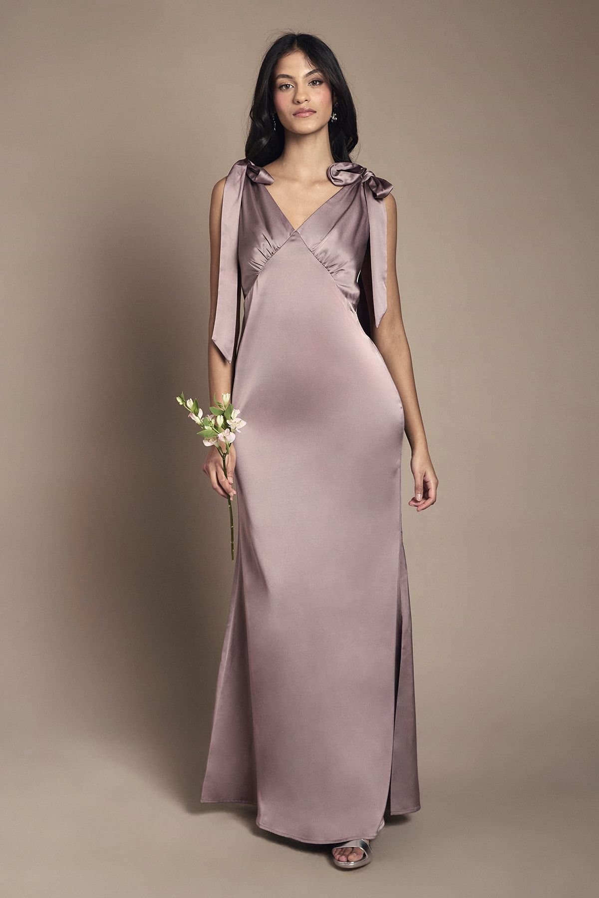 Coast Coast Women's Honoured Petite Satin Back Crepe V Neck Tie Shoulder Maxi Bridesmaid Dress in Dusty Mauve