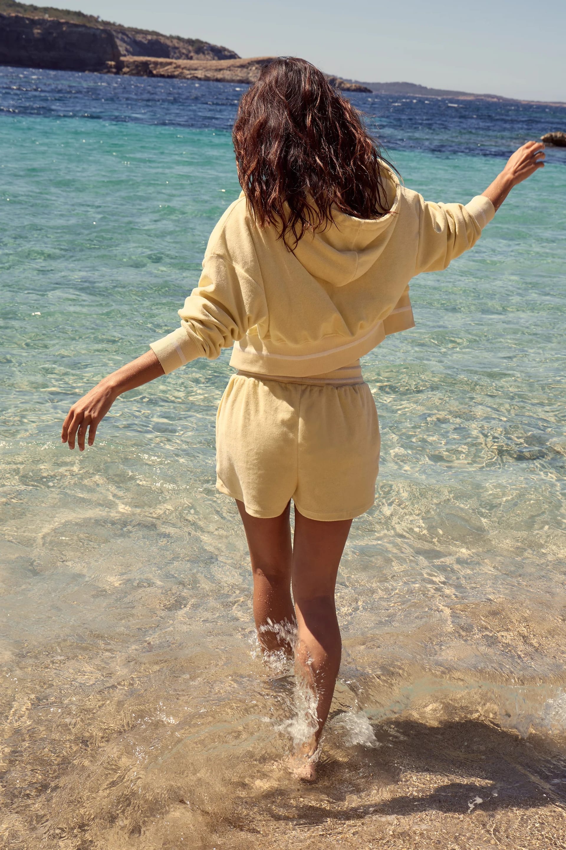 Kaiia Kaiia Logo Towelling Mini Shorts Lemon Sorbet - 4