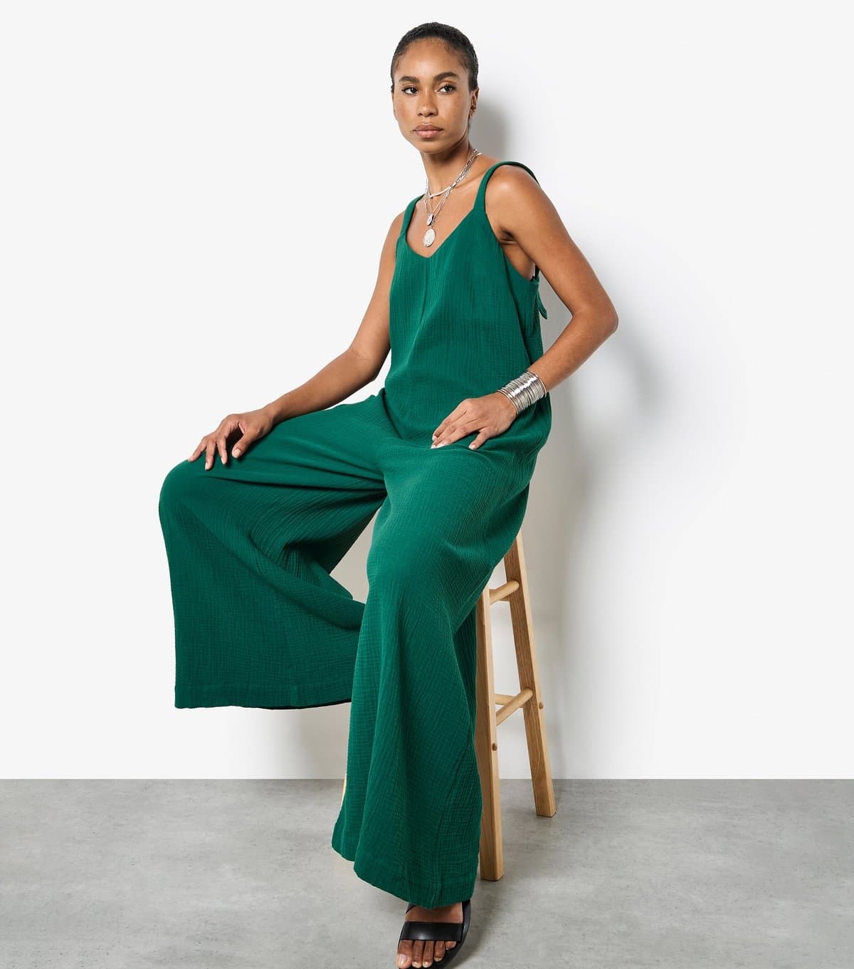 Apricot Women's Green Cotton Wide Leg Woven Jumpsuit Apricot New Look