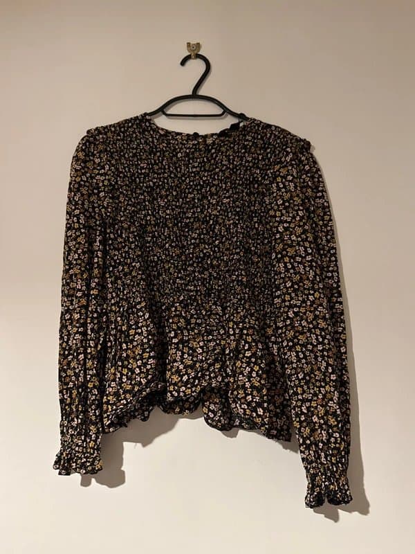 New Look Floral peplum blouse