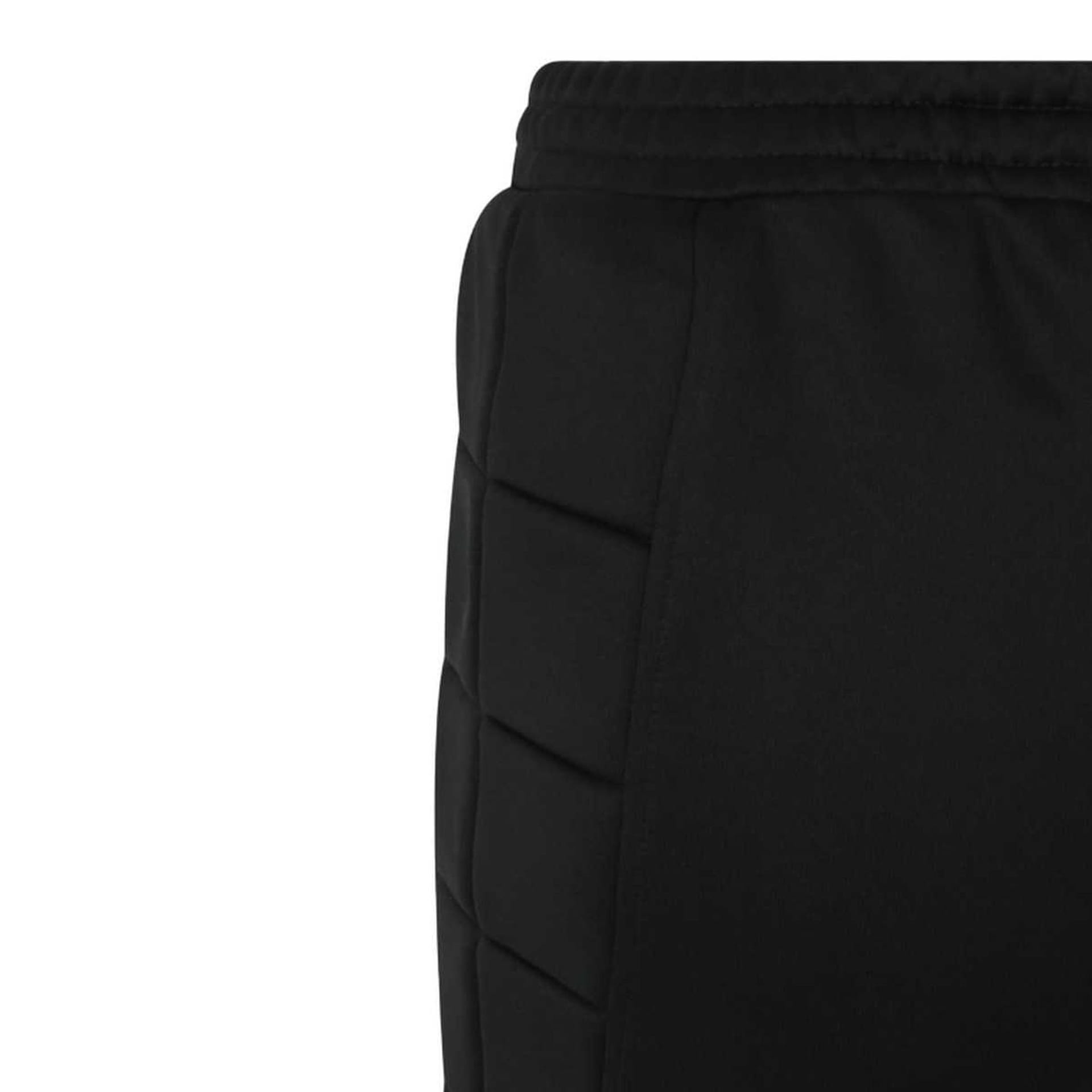 Umbro Umbro Men's Kinetic Goalkeeper Shorts in Black - 4