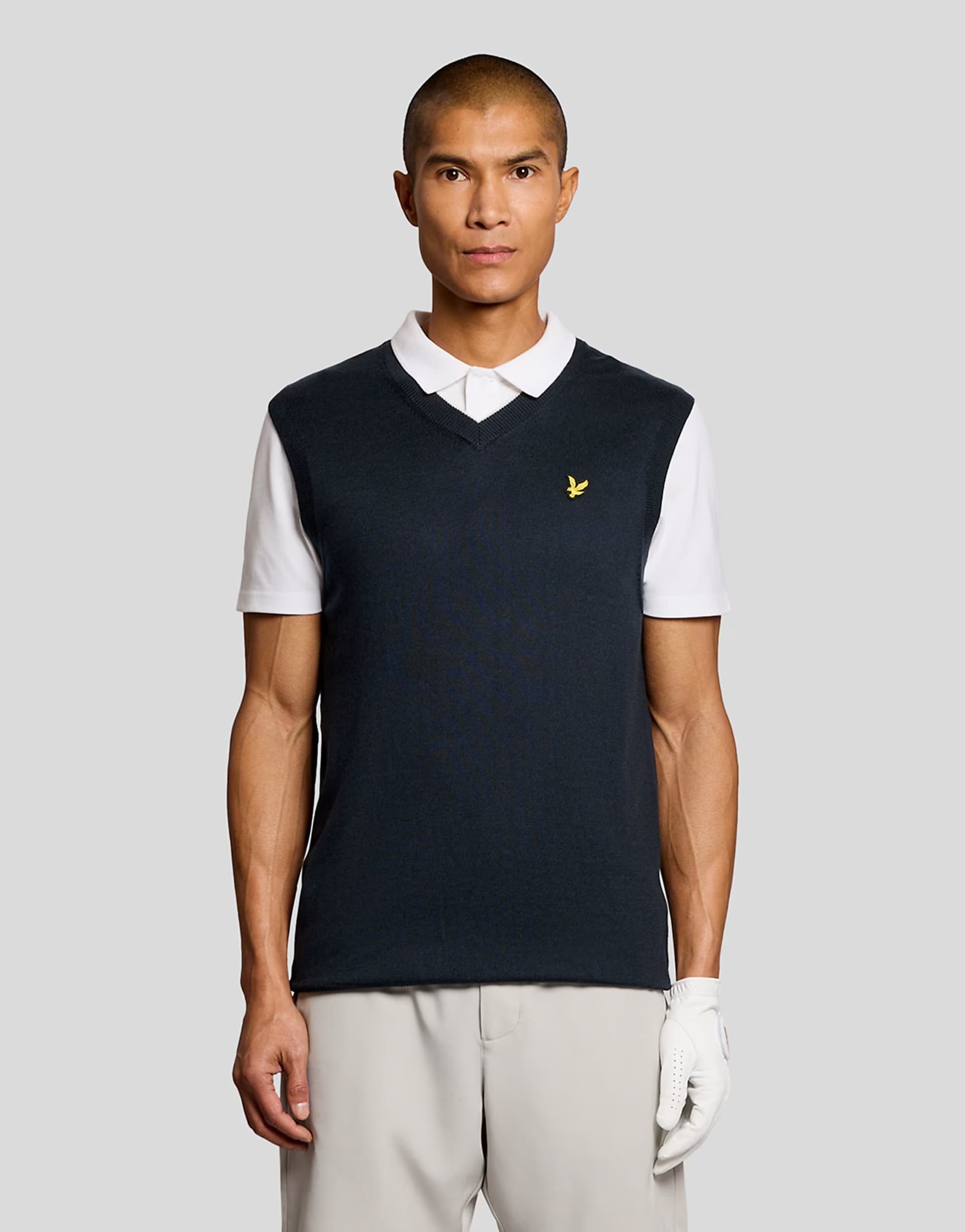 ASOS Lyle & Scott Fine knits golf v neck light weight vest in z271 dark navy