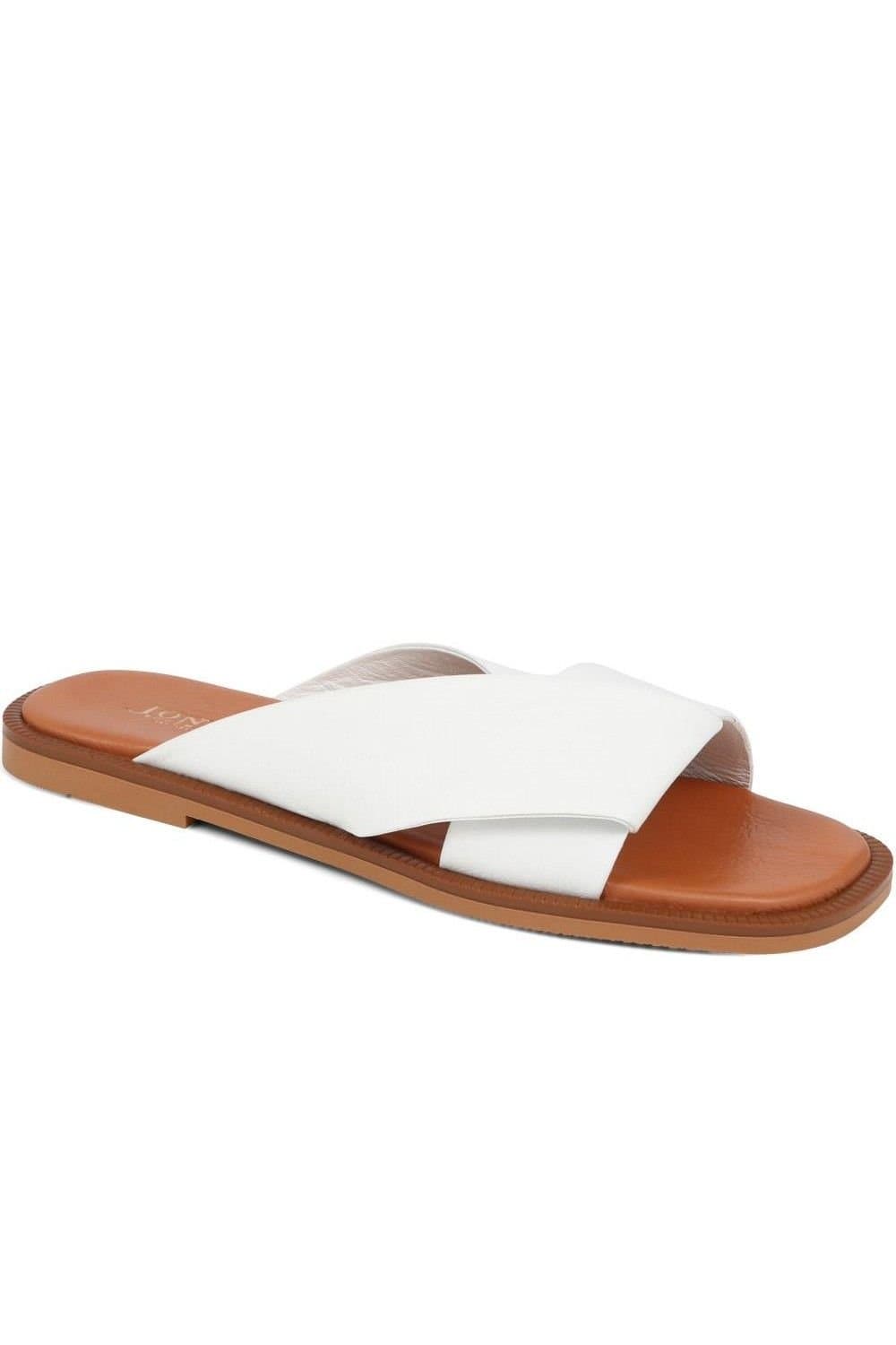 Jones Bootmaker Jones Bootmaker Women's Hazelle Flat Mule Sandals in White