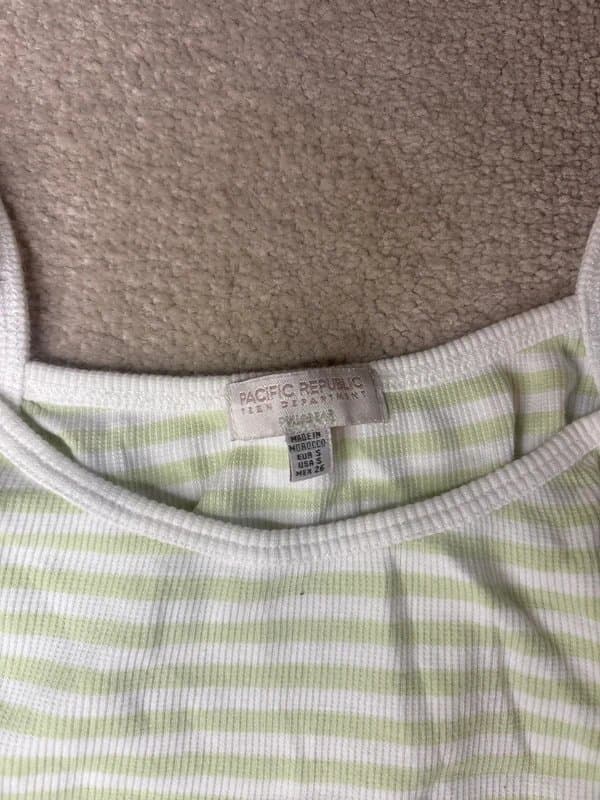 Pull & Bear Lime green pull and near top