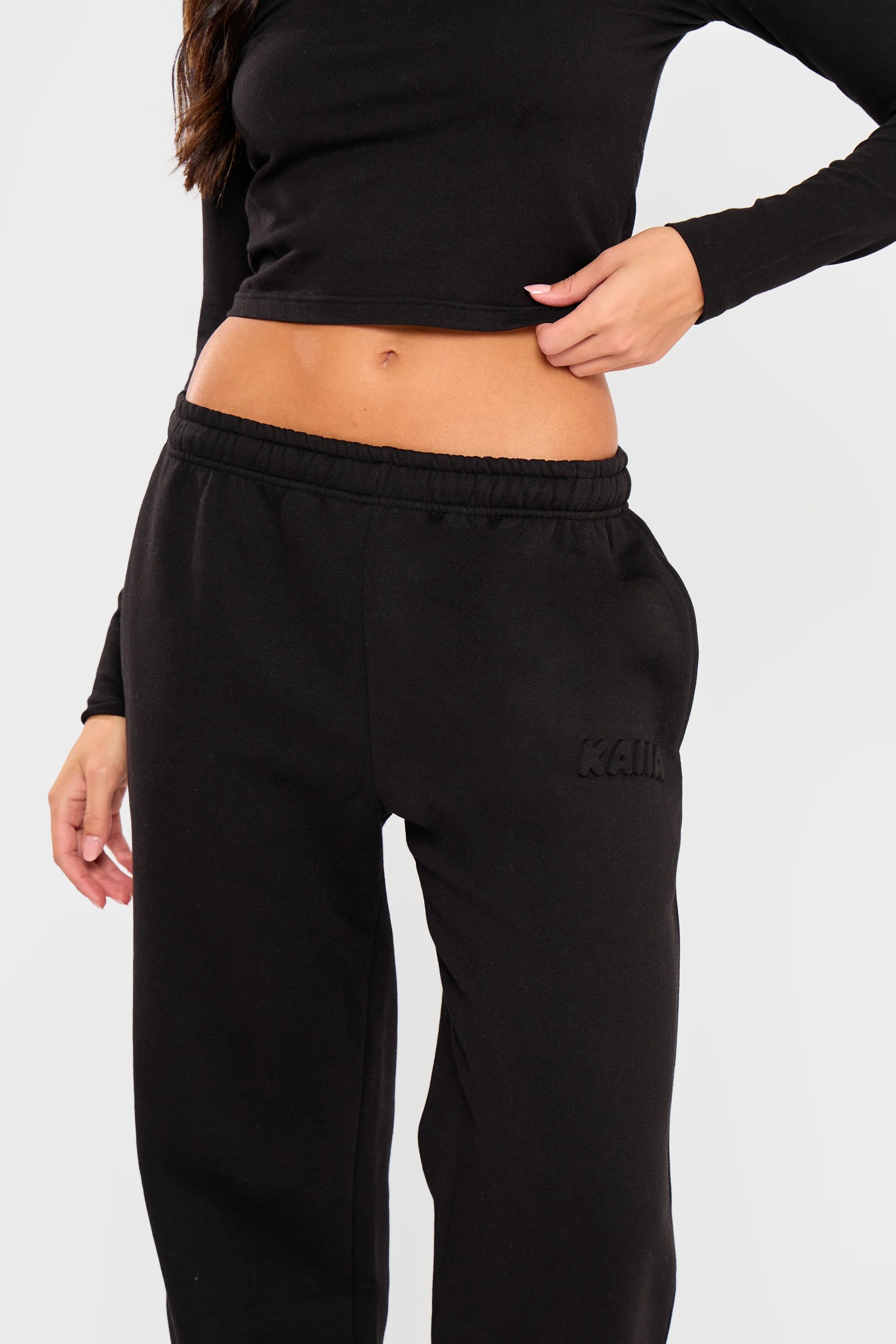 Kaiia Kaiia Embossed Bubble Logo Wide Leg Joggers Black - 2