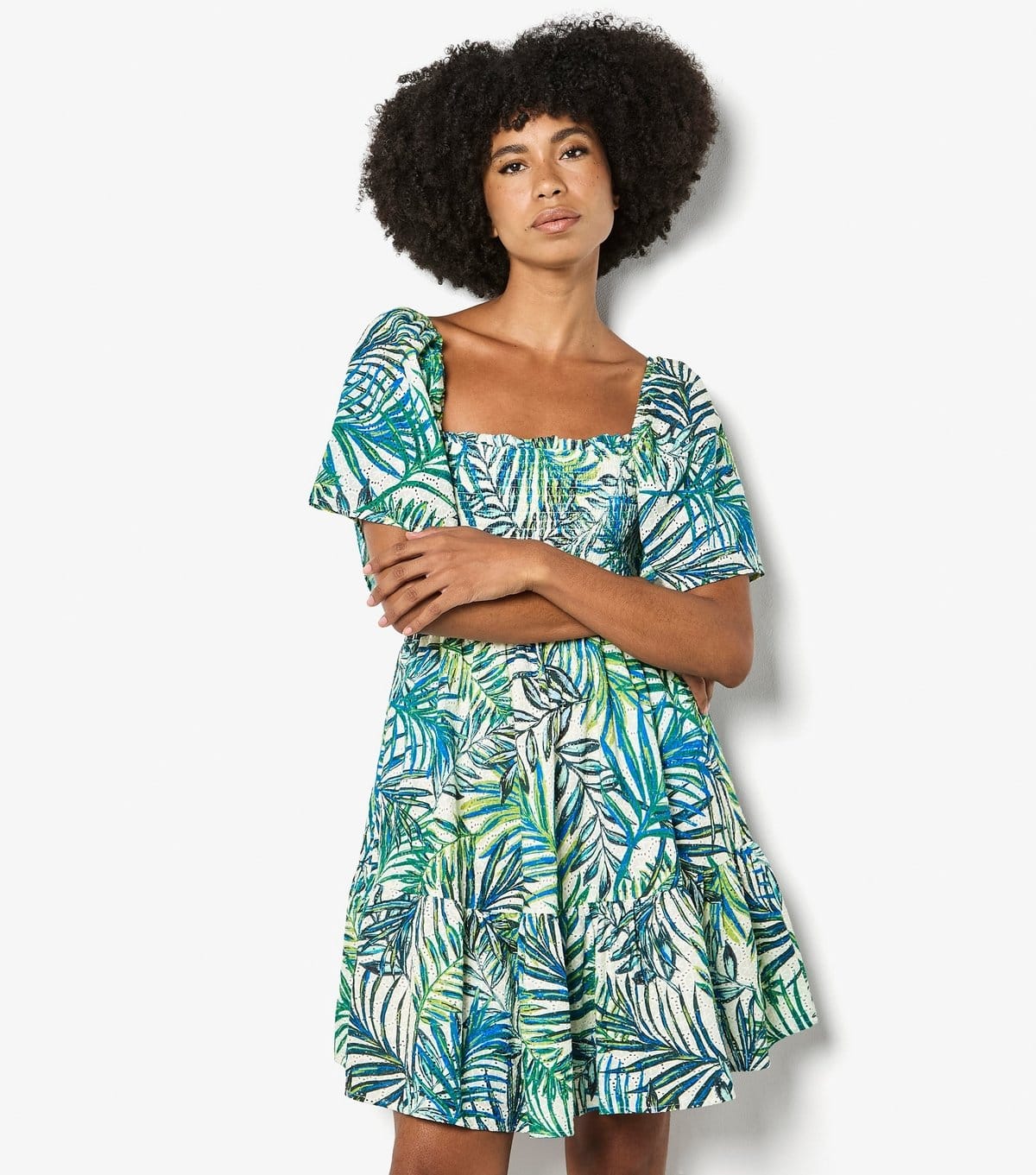 Apricot Women's Blue Leaf Print Puff Sleeve Mini Dress Apricot New Look - 4