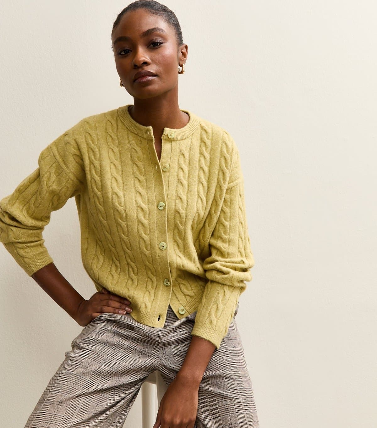 New Look Women's Green Cable Knit Cardigan New Look