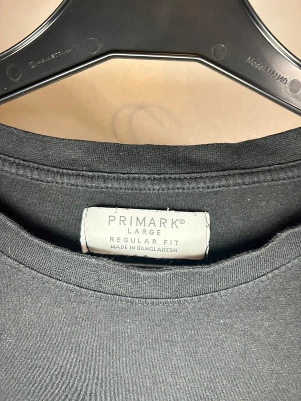 Primark Black Primark Graphic T-Shirt – Japanese Text Print – Size S