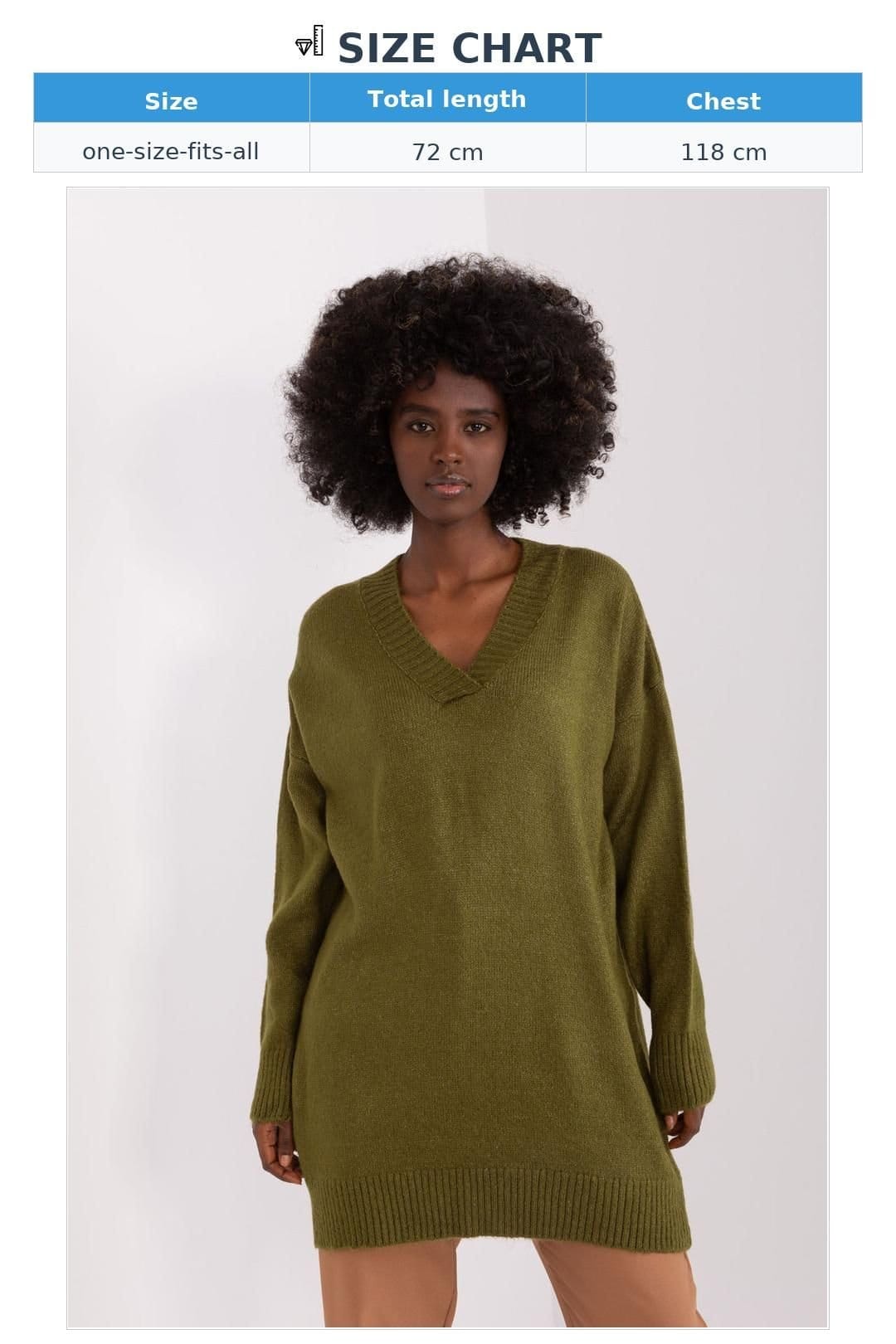 Love Lace Love Lace Women's Heart Neck Acrylic Sweater in Green - 4