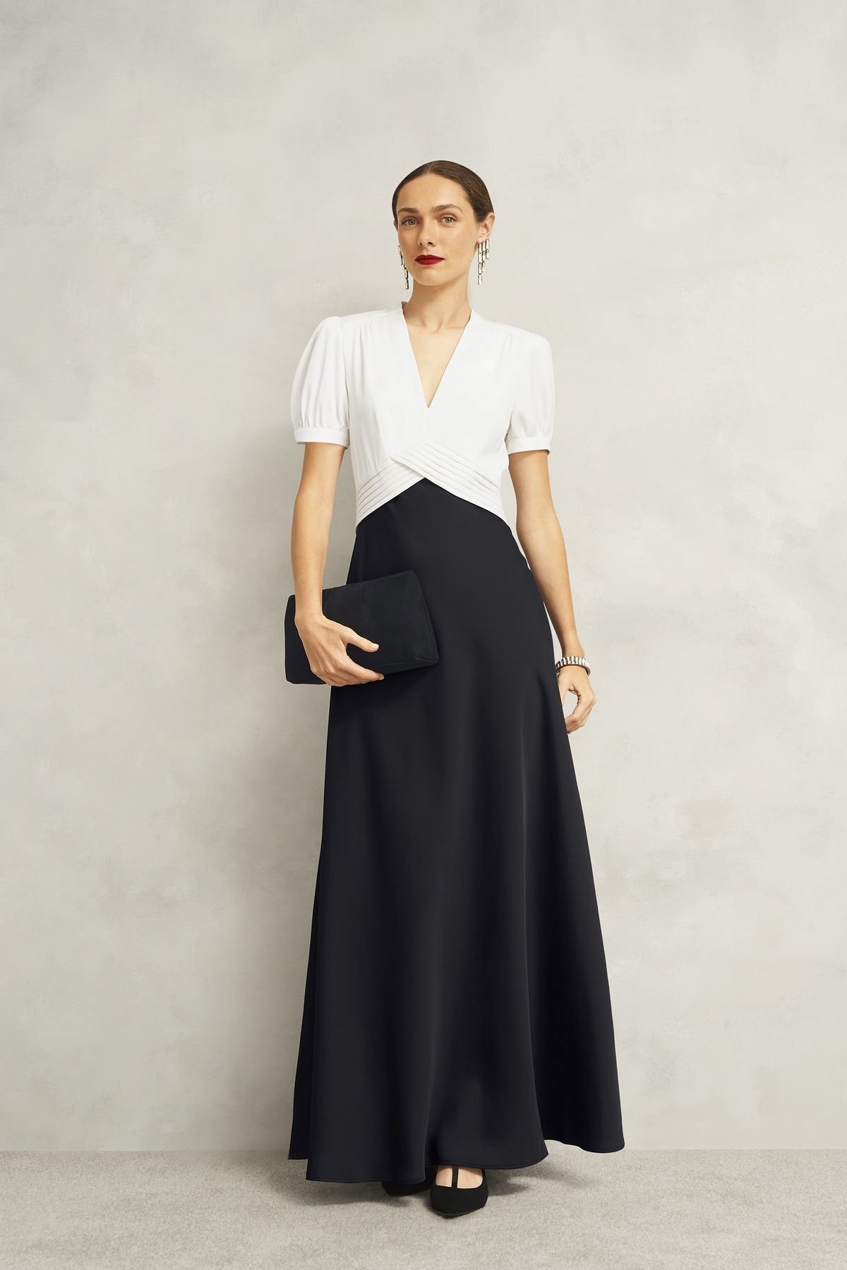 Hobbs London Hobbs London Women's Clifton Clutch Bag in True Black - 3