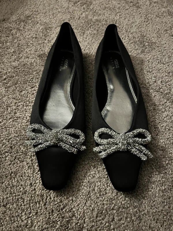 ASOS Design Asos design black satin ballet pumps with embellished bow