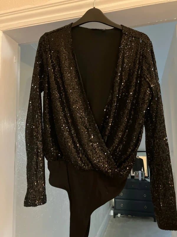 ASOS ASOS black sequined, sparkly body size 10