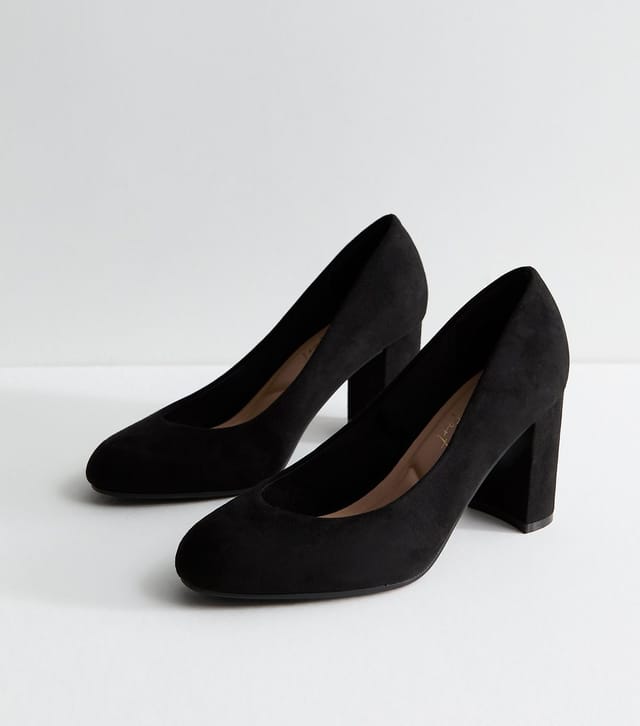 New Look Women's Wide Fit Black Faux Suede Round Toe Block heel Court Shoes New Look - 2