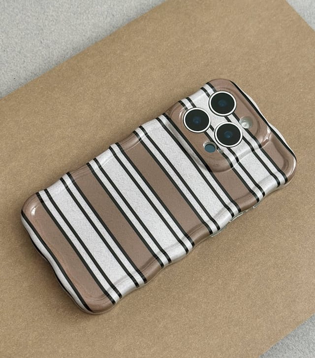 Coconut Lane Brown Retro Stripe Phone Case Coconut Lane New Look - 2