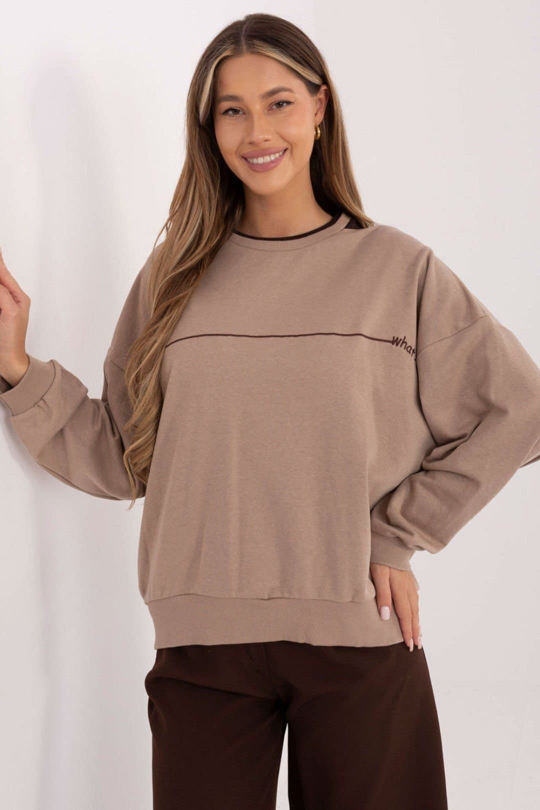Love Lace Love Lace Women's Oversize Cotton Polyester Sweatshirt Embroidery in Taupe