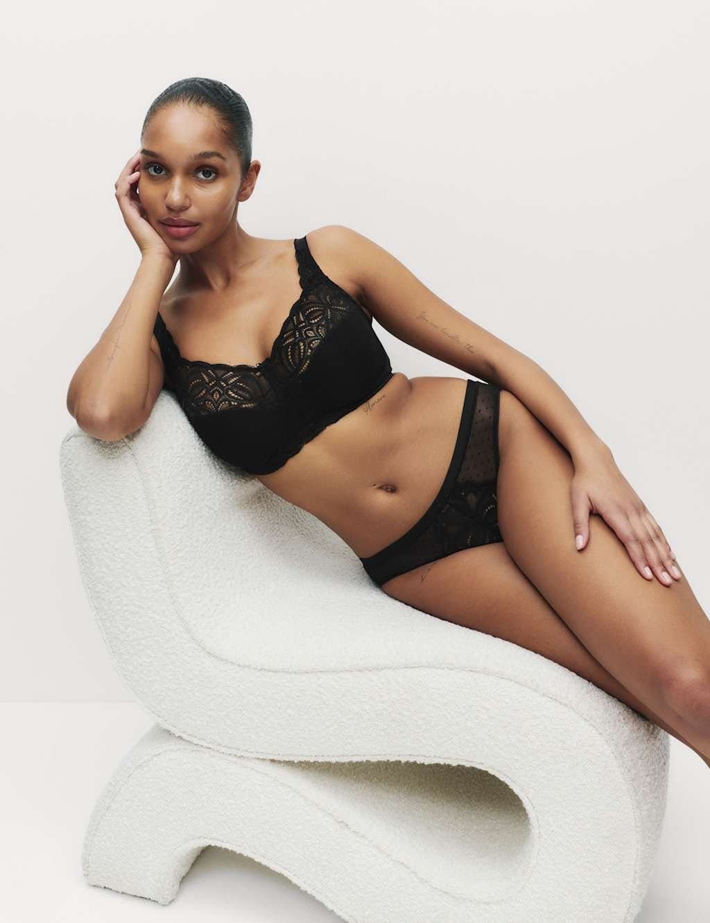 Marks & Spencer M&S Amelia Lace Non Wired Total Support Bra B-H Black - 1