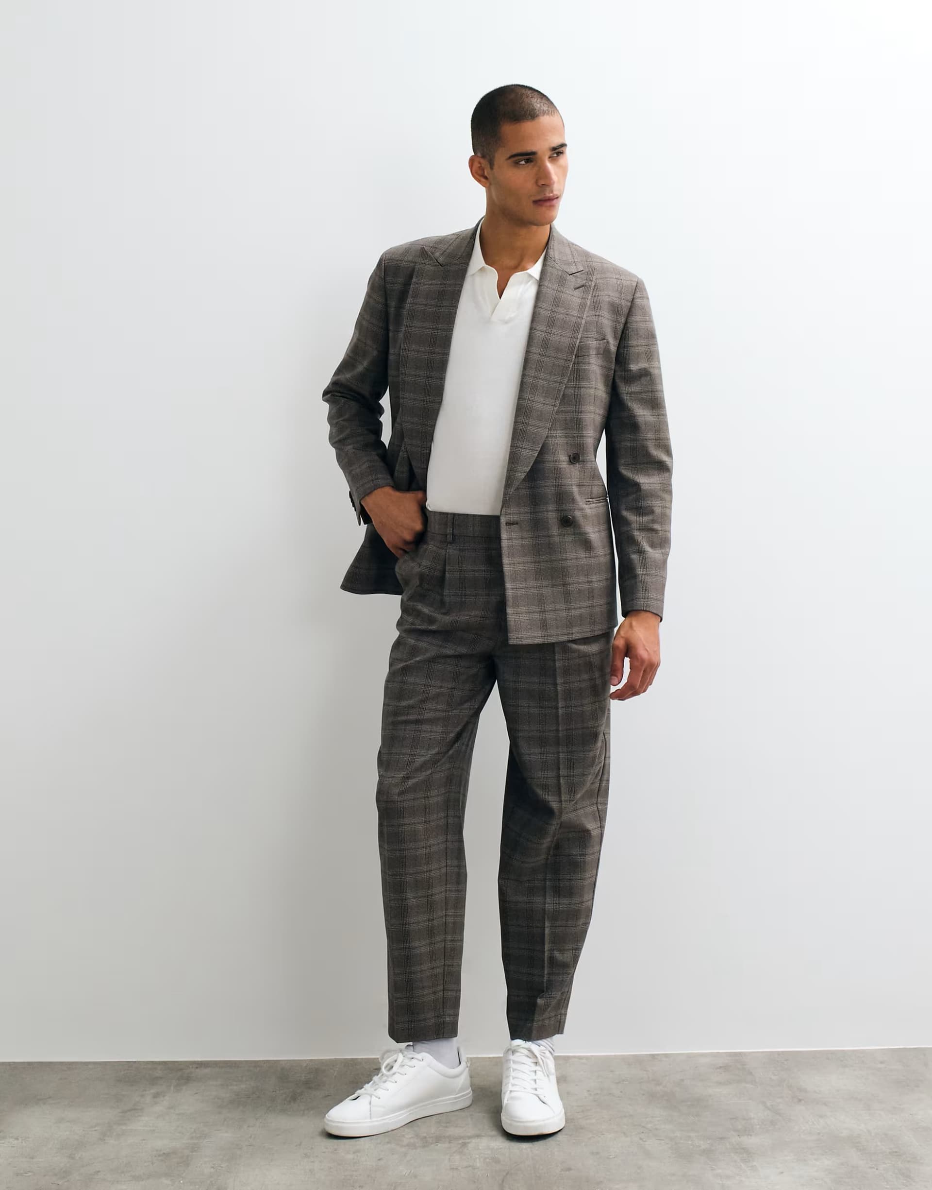 ASOS ASOS DESIGN oversized tapered suit trouser in brown glen check