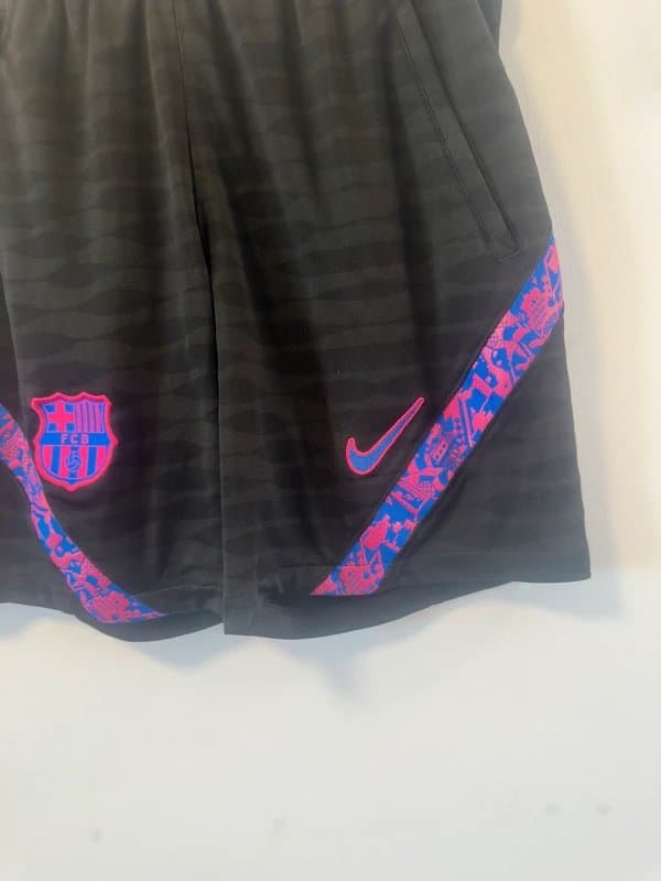 Nike Men’s Nike FC Barcelona shorts size S small black Dri-FIT zip pockets football training match day