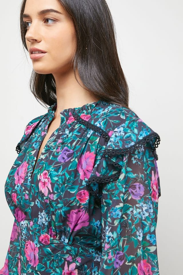 Oasis Oasis Women's Printed Shirred Cuff Tea Midi Dress in Black - 2