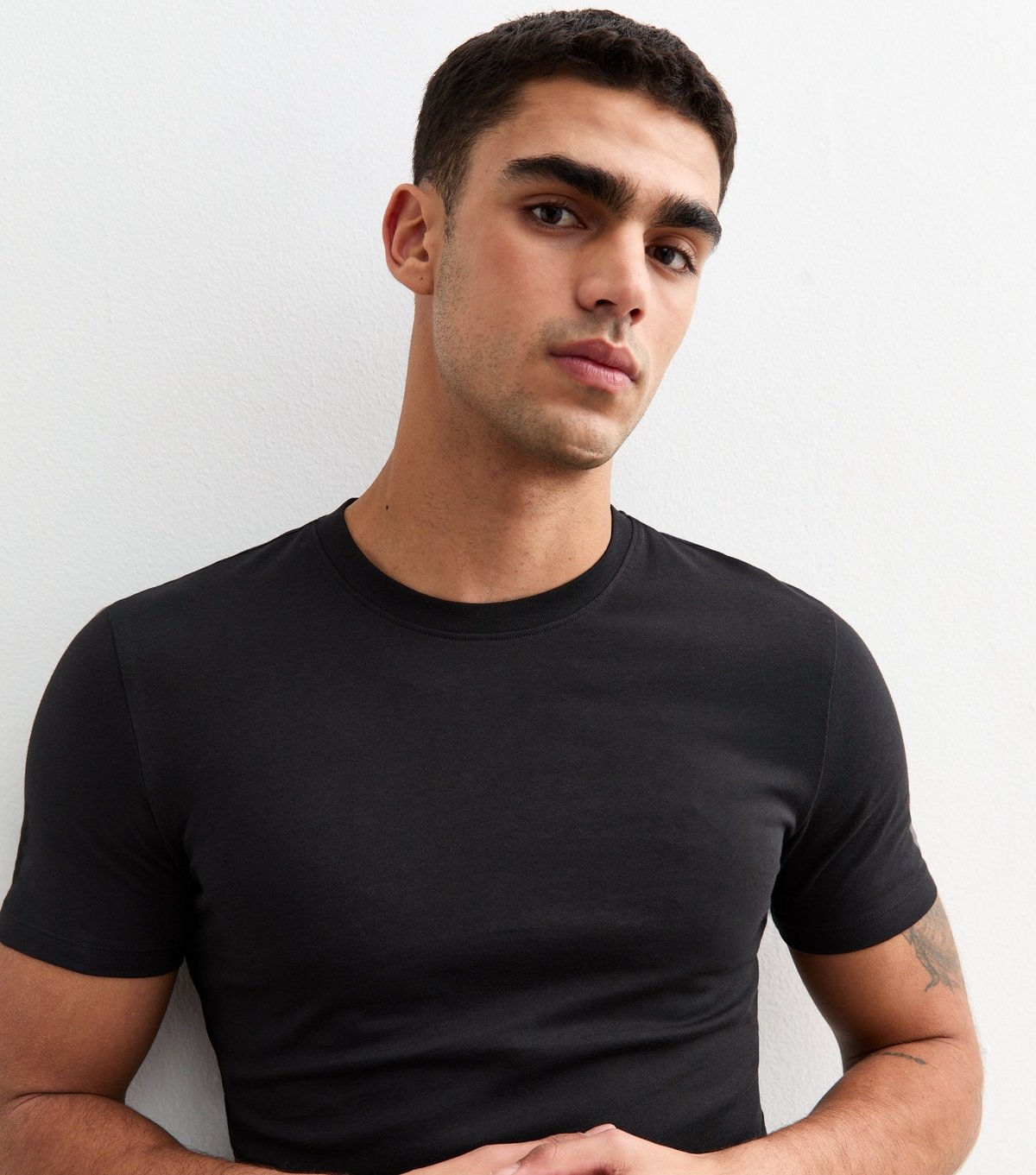 New Look Men's Black Muscle Fit T-Shirt New Look - 2