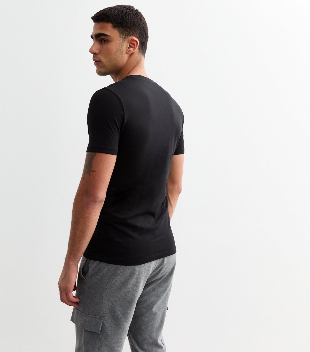 New Look Men's Black Muscle Fit T-Shirt New Look - 4