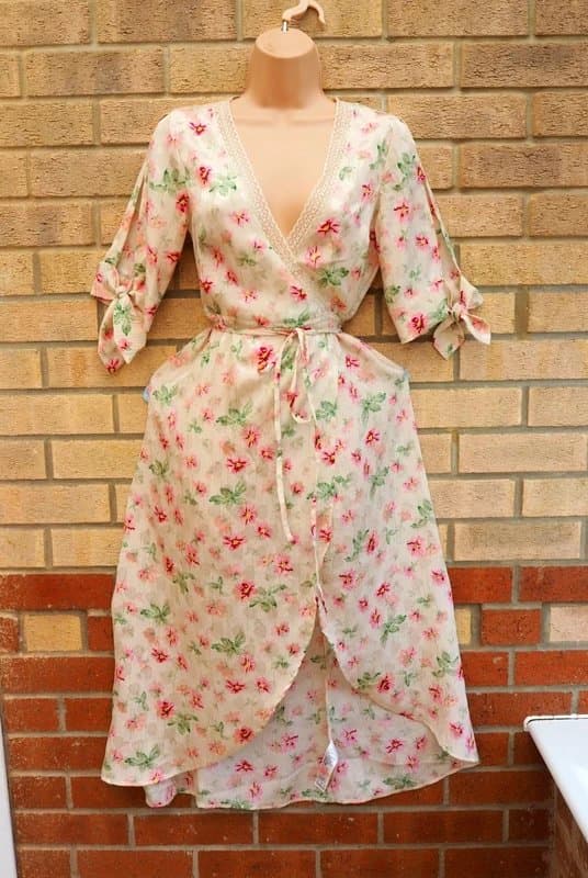 Topshop Topshop cream pink floral satin lace trim tie short sleeve wrap belt midi dress 8 S
