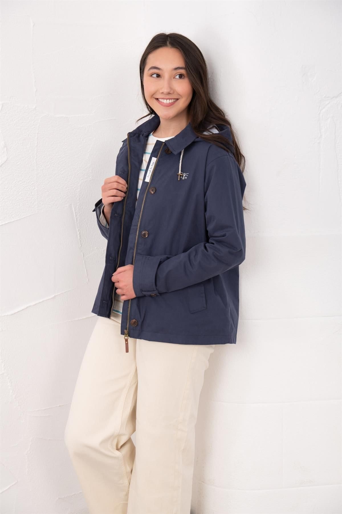Lighthouse Clothing Lighthouse Clothing Women's Blair Coat in Navy - 4