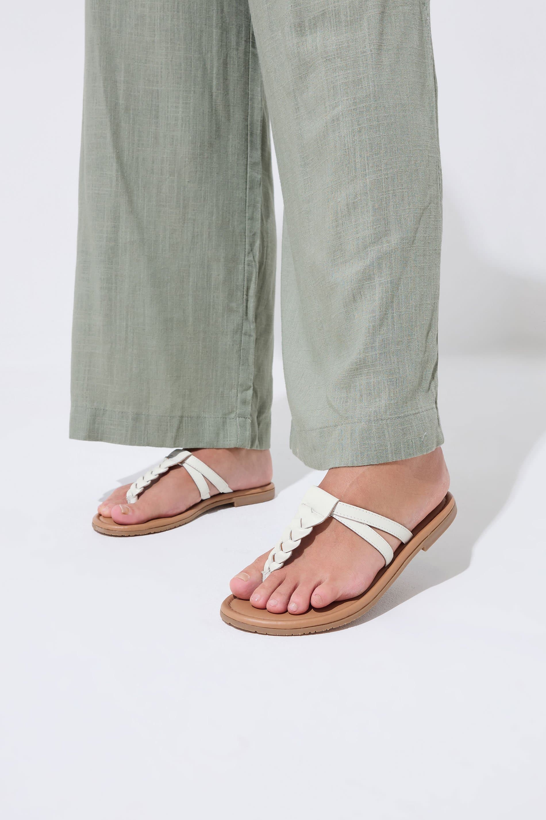 Yours White Faux Leather Plaited Sandals In Wide E Fit & Extra Wide Eee Fit